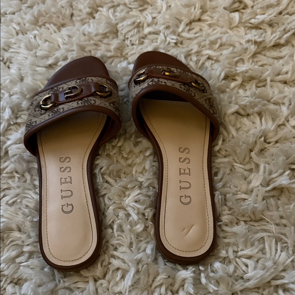 Guess Brown Logo-Trim Slide Sandals with Gold G Accents - Picture 2 of 2
